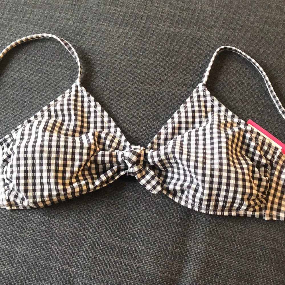 Xhilaration plaid bathing suit top, size XL.